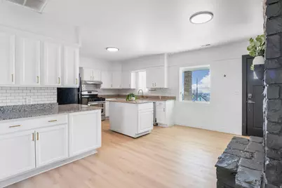 9580 N Canyon Rd, Cedar Hills, UT 84062 - Photo 7