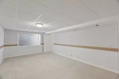 4987 S Beaverbrook Ln, Salt Lake City, UT 84117 - Photo 15