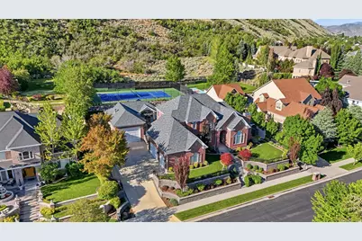 714 E Draper Heights Way, Draper, UT 84020 - Photo 3
