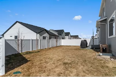 1266 S 3550 E, Spanish Fork, UT 84660 - Photo 29