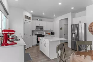 1266 S 3550 E, Spanish Fork, UT 84660 - Photo 11