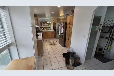 11243 S Hidden View Dr E #122, Sandy, UT 84070 - Photo 35