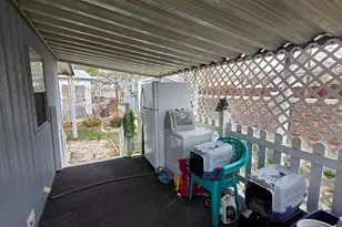 11243 S Hidden View Dr E, Sandy, UT 84070 - Photo 9