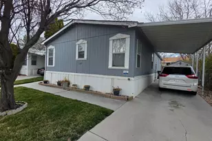 11243 S Hidden View Dr E, Sandy, UT 84070 - Photo 3