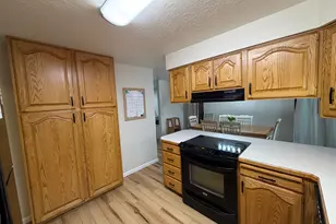 2509 E 1900 N, Layton, UT 84040 - Photo 7