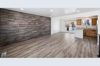 9822 S Darin Dr, Sandy, UT 84070 - Photo 11