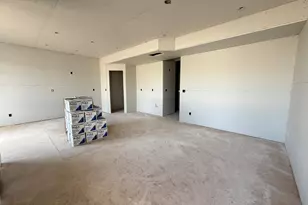 825 S 270 E, Smithfield, UT 84335 - Photo 5