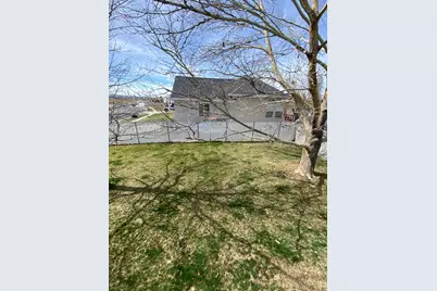 2188 S 2325 W, Syracuse, UT 84075 - Photo 17