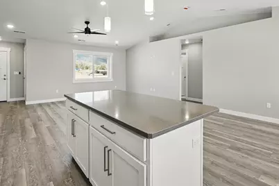 3879 N Hawks Landing Lp, Cedar City, UT 84721 - Photo 19