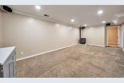 140 W Paula Dr S, Sandy, UT 84070 - Photo 15