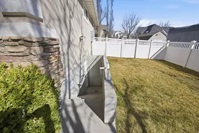 568 W 990 N, American Fork, UT 84003 - Photo 5