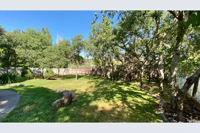 1785 E 2825 N, Layton, UT 84040 - Photo 47