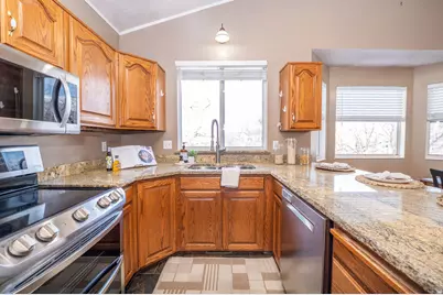 1785 E 2825 N, Layton, UT 84040 - Photo 13