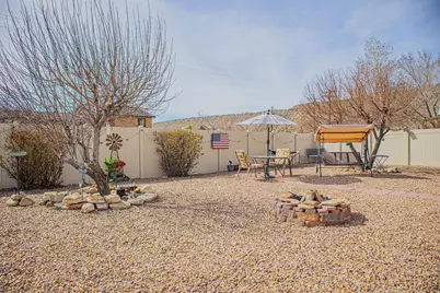 564 S 300 W, Helper, UT 84526 - Photo 7