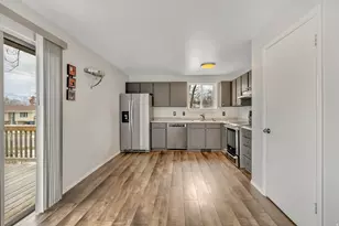 6007 S Sweet Basil N, Taylorsville, UT 84129 - Photo 9