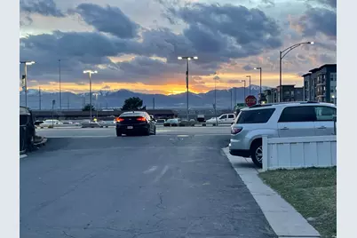 136 W Freedom Ave S #136, Sandy, UT 84070 - Photo 33