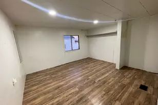 136 W Freedom Ave S, Sandy, UT 84070 - Photo 25