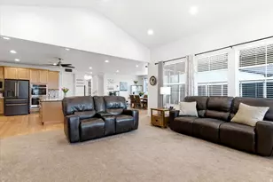 1251 N 2525 W, Clinton, UT 84015 - Photo 5