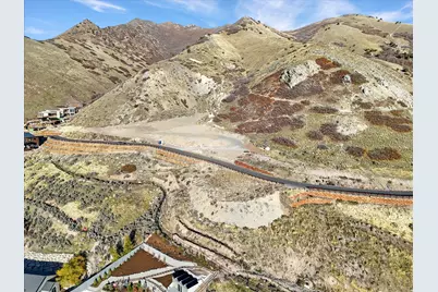 2438 S S Cannon Point Dr #9, Salt Lake City, UT 84109 - Photo 7