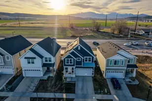 437 S Burr Oak Ln W, Saratoga Springs, UT 84045 - Photo 35