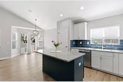 1079 S 1875 W, Syracuse, UT 84075 - Photo 9