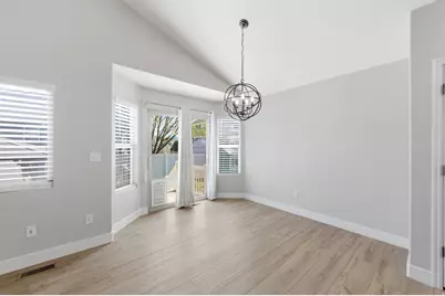 1079 S 1875 W, Syracuse, UT 84075 - Photo 5