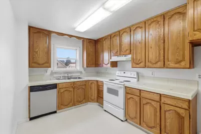 151 E 100 N, Millville, UT 84326 - Photo 21