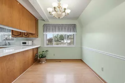 151 E 100 N, Millville, UT 84326 - Photo 9