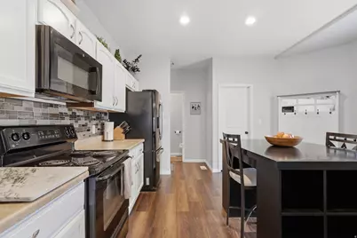 2309 E Hitching Post Dr, Eagle Mountain, UT 84005 - Photo 5