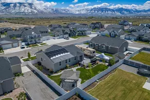 5647 kestrel Ln, Stansbury Park, UT 84074 - Photo 5