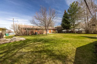 580 E 300 S, Hyrum, UT 84319 - Photo 27