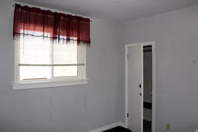 105 E Main St, Bicknell, UT 84715 - Photo 13