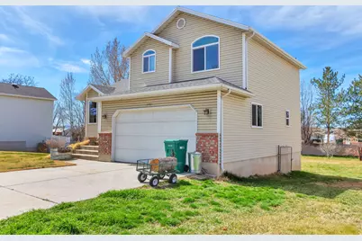 5789 S 3500 W, Roy, UT 84067 - Photo 23