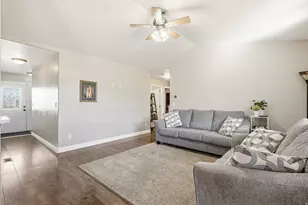 5222 N Tomahawk Dr, Enoch, UT 84721 - Photo 7