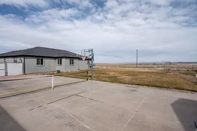 5222 N Tomahawk Dr, Enoch, UT 84721 - Photo 57