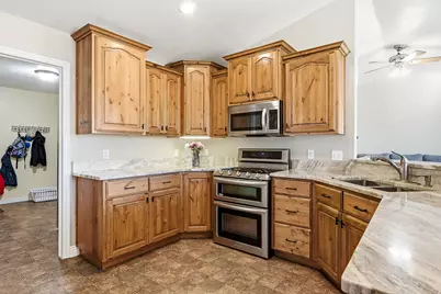 5222 N Tomahawk Dr, Enoch, UT 84721 - Photo 13