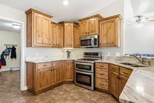 5222 N Tomahawk Dr, Enoch, UT 84721 - Photo 13