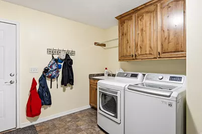 5222 N Tomahawk Dr, Enoch, UT 84721 - Photo 31