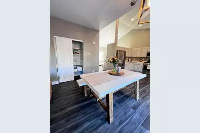 14283 S Wayfield Dr, Draper, UT 84020 - Photo 5