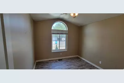 2493 W 6170 S, Taylorsville, UT 84129 - Photo 11