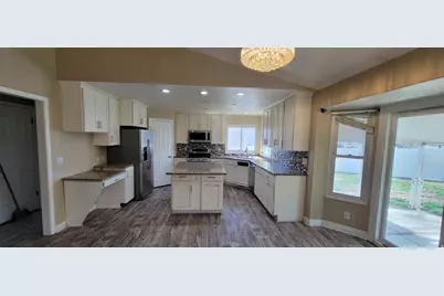 2493 W 6170 S, Taylorsville, UT 84129 - Photo 9