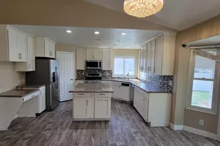 2493 W 6170 S, Taylorsville, UT 84129 - Photo 9