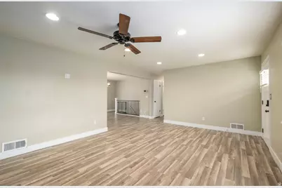 181 E 9180 S, Sandy, UT 84070 - Photo 5