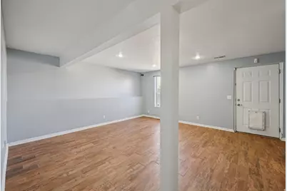 5704 W Braemar Ct S, West Valley, UT 84128 - Photo 15