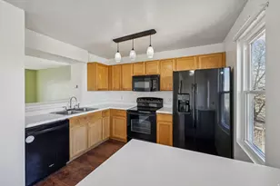 5704 W Braemar Ct S, West Valley, UT 84128 - Photo 9