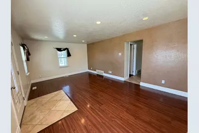 349 E 200 N, Price, UT 84501 - Photo 3