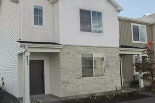 271 W 690 N, Smithfield, UT 84335 - Photo 3