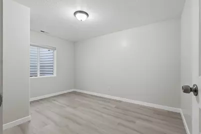 7692 W Mount Elinor Rd, Magna, UT 84044 - Photo 27