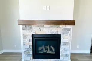 145 S Liberty St, Grantsville, UT 84029 - Photo 7