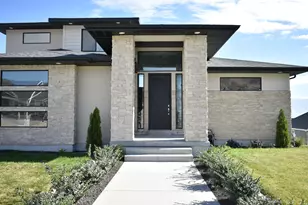 128 S Freedom Wy, Grantsville, UT 84029 - Photo 3